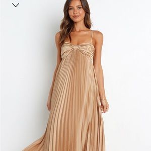 Petal & Pup Vikki Dress - Gold